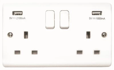 Aspire White Plug Socket with USB Charging