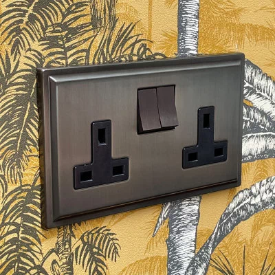 Art Deco Screwless Old Bronze Switched Plug Socket