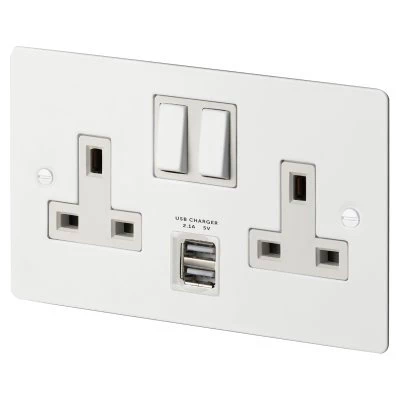 Studio White Plug Socket with USB Charging