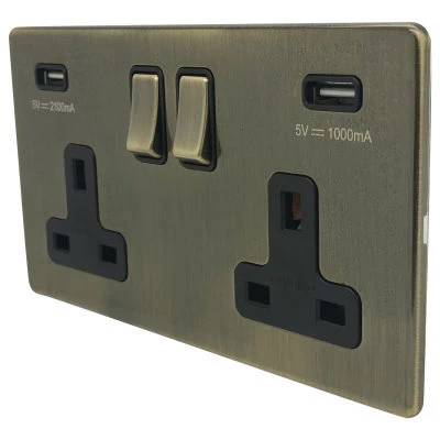 Contemporary Screwless Antique Brass Plug Socket with USB Charging