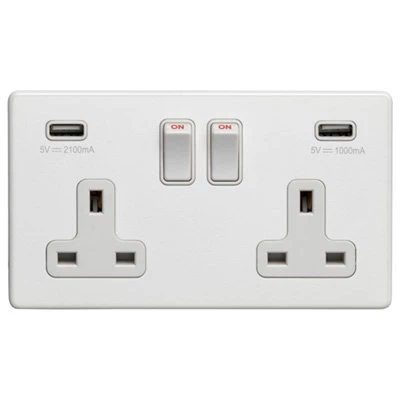 Contemporary Screwless White Plug Socket with USB Charging