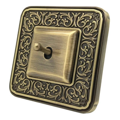 Emporio Ornate Antique Brass Toggle (Dolly) Switch