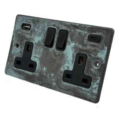 Flat Vintage Weathered Copper Plug Socket with USB Charging