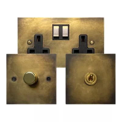 Heritage Flat Time Aged Brass 50 Amp Double Pole Switch (Cooker)