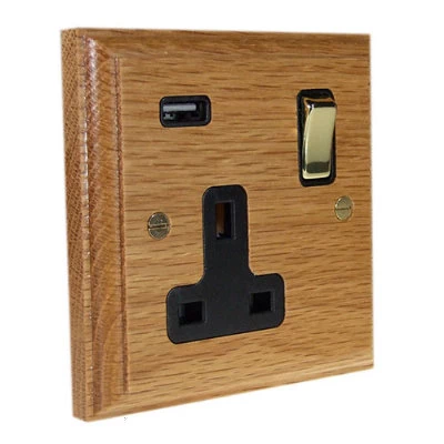 Jacobean Light Oak | Polished Brass Plug Socket with USB Charging