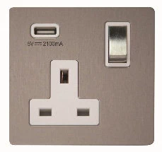 Screwless Brushed Steel Plug Socket with USB Charging