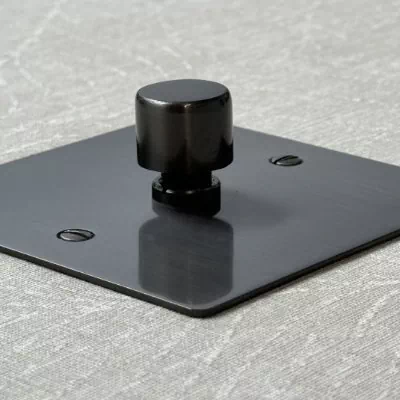 Bronze Sockets & Switches Range