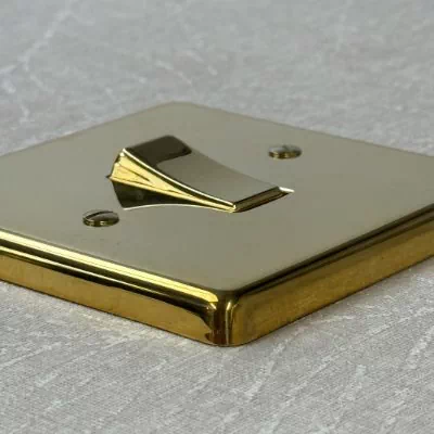 Unlacquered Brass Sockets & Switches Range