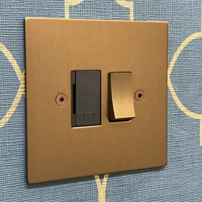 Seamless Square Bronze Antique Sockets & Switches